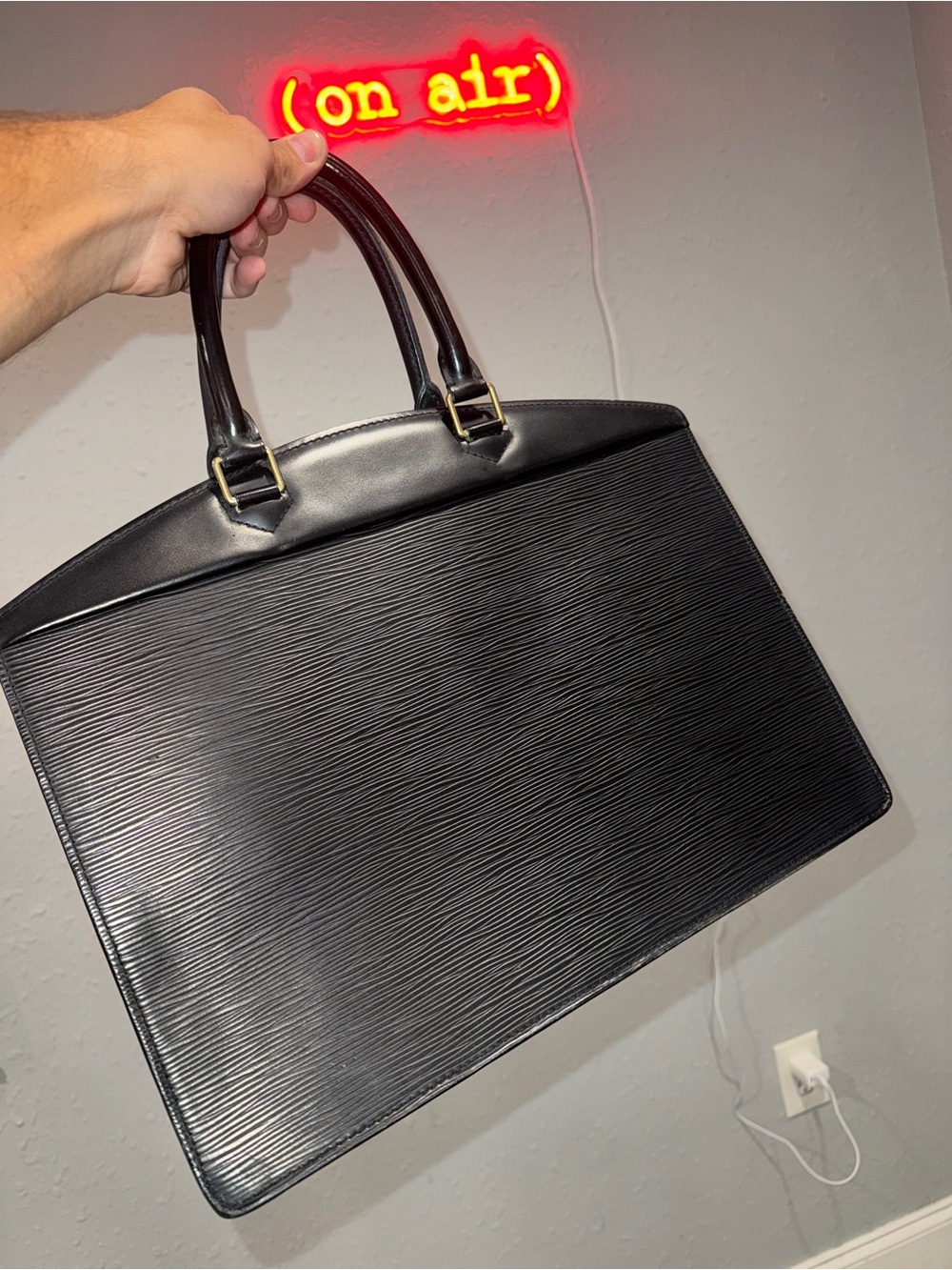 Louis Vuitton Riviera Black Epi Leather Shoulder Bag - Picture 2 of 12